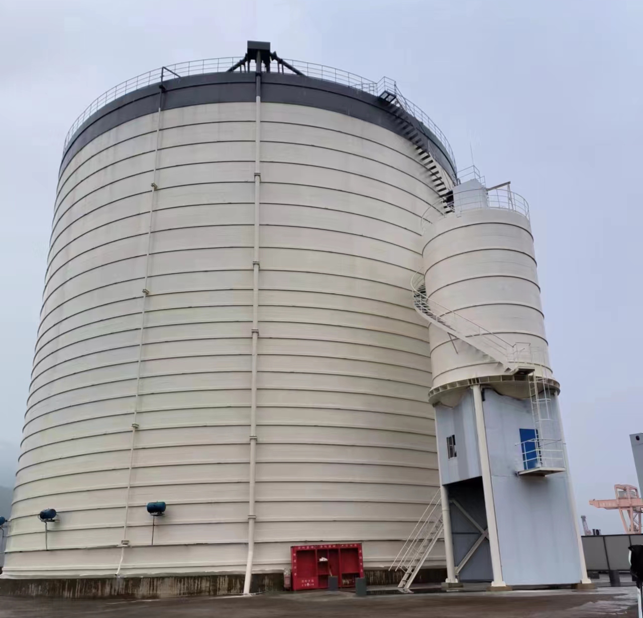 嘉黎10万吨水泥钢板库